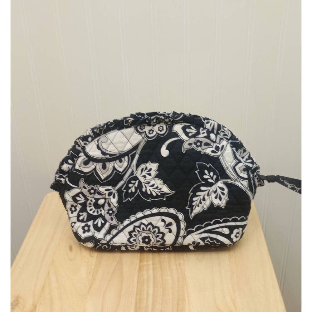 Vera Bradley black and white floral cosmetic bag zip top small